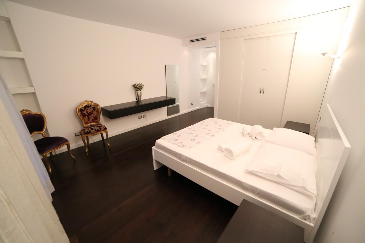 Big Ben Luxury Bllok Apartment Tiran Dış mekan fotoğraf